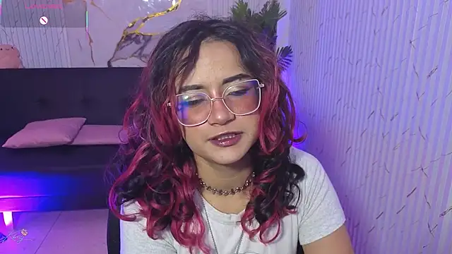 kristen tay online show from April 19, 3:17 am