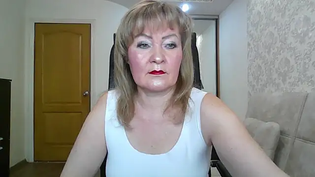 Snapshot of Victoria_secrets_ chatting on September 27, 6:20 am Victoria secrets online show from September 27, 6:20 am