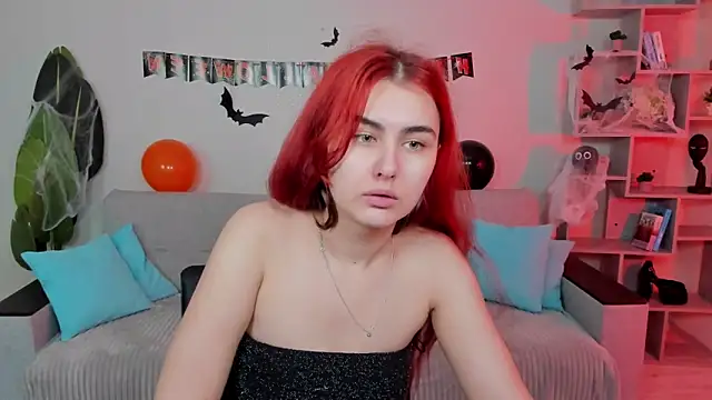 GabriellaMays online show from October 16, 5:10 am