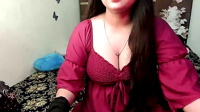 megancatluna online show from October 29, 8:29 am