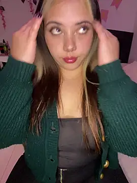  ivyginger online show from February 19, 9:13 pm