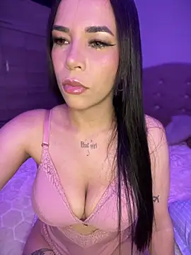 Naatalia online show from November 3, 1:20 am