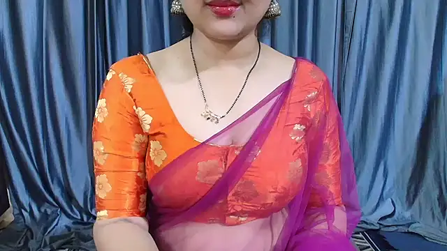 goldiwets online show from November 13, 3:49 am