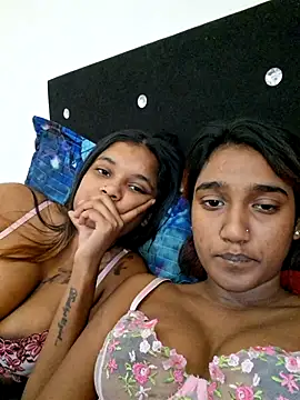 indianpink lips online show from July 5, 2:01 pm