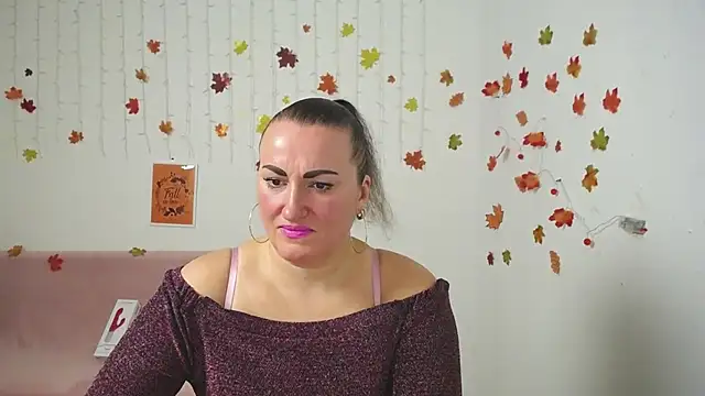 DianaMGG online show from November 22, 6:32 pm