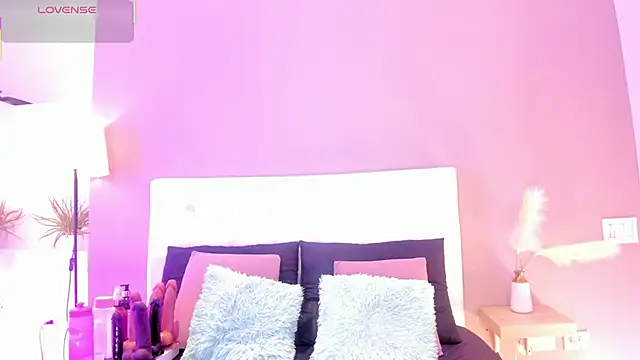 AdaBenneth online show from March 8, 5:22 am