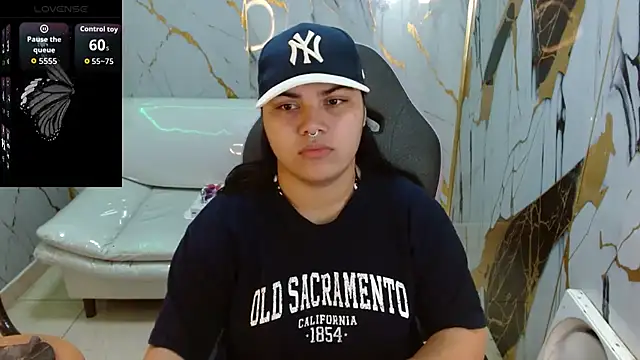 melany rouse18 online show from March 31, 4:56 am