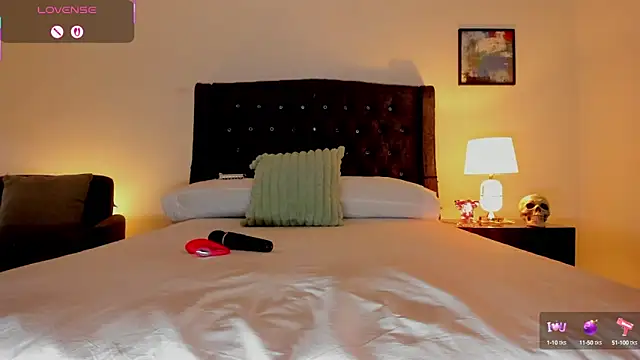 Skay Hot online show from September 9, 11:04 pm