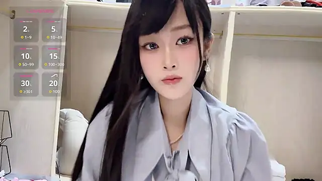 yueyue2003 online show from June 15, 12:27 pm