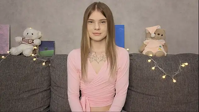CarolinePepper online show from May 29, 2:04 pm