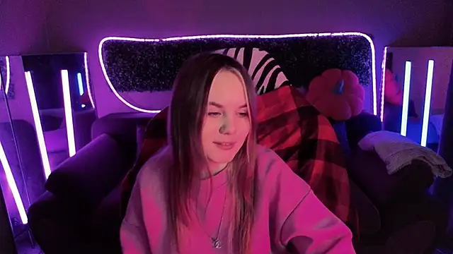 Dyna bae online show from November 23, 4:30 pm