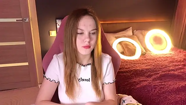 Snapshot of Dyna_bae chatting on September 21, 1:37 am Dyna bae online show from September 21, 1:37 am