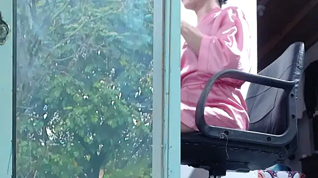 afroditacute15 online show from January 12, 9:20 pm