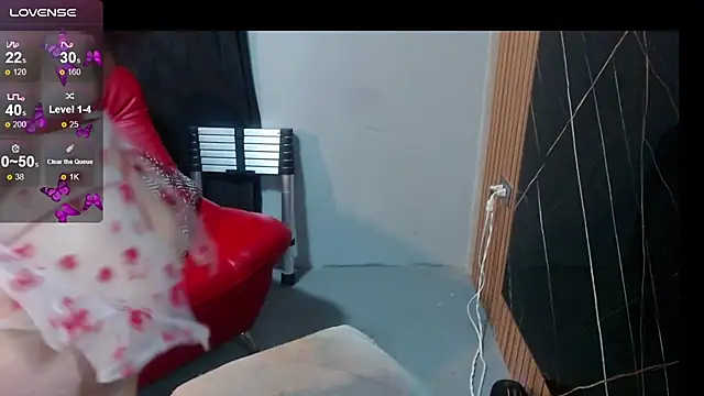 emily1 rosse online show from July 3, 9:21 pm