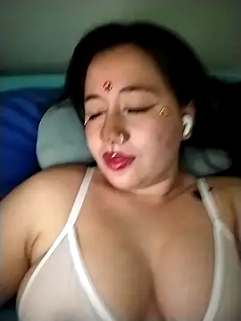 Snapshot of sweetie__annieee chatting on October 29, 5:56 am sweetie  annieee online show from October 29, 5:56 am