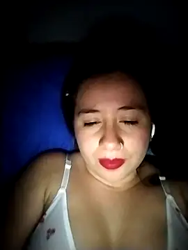 Snapshot of sweetie__annieee chatting on October 30, 6:05 am sweetie  annieee online show from October 30, 6:05 am