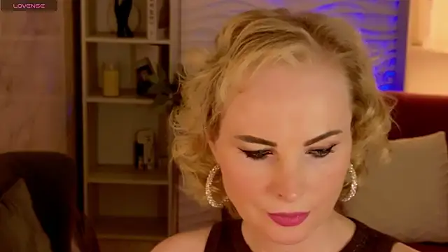 Sandra Kind online show from April 19, 5:40 am