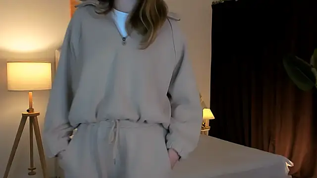 Snapshot of JenniferGraces chatting on September 30, 8:57 pm JenniferGraces online show from September 30, 8:57 pm