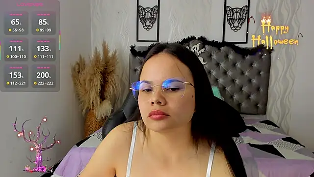 Kath latorre online show from October 28, 1:06 pm