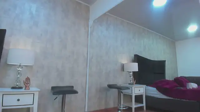 NahomyCarther online show from November 20, 4:13 am