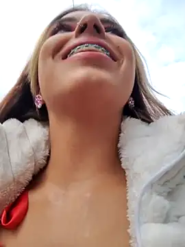 Mandysexycute online show from November 6, 10:15 pm