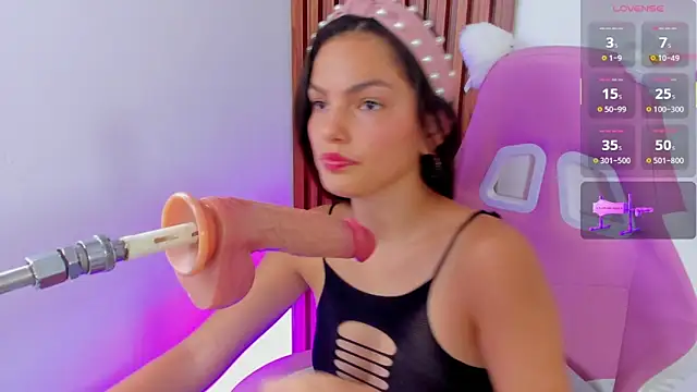 cutie sarax1 online show from November 20, 2:40 pm