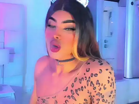 jymena xxx online show from January 17, 7:43 pm