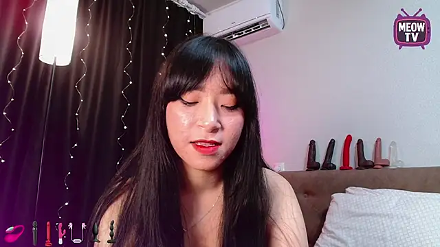 Snapshot of miyakimi0101 chatting on September 23, 12:42 am miyakimi0101 online show from September 23, 12:42 am