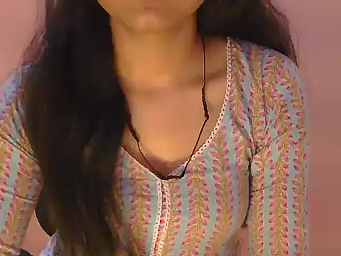 Cute Pihu01 online show from February 5, 11:08 pm