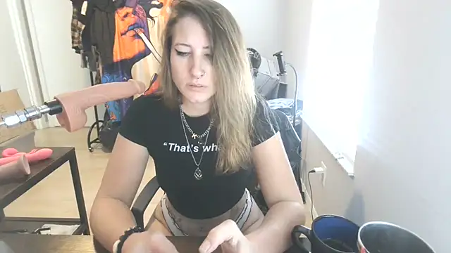 Snapshot of M3TAA chatting on October 29, 8:22 pm M3TAA online show from October 29, 8:22 pm