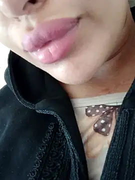 Sexlove1xo online show from June 25, 11:23 am