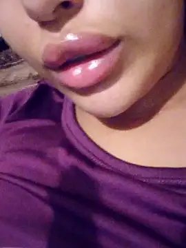 Sexlove1xo online show from June 3, 4:45 pm