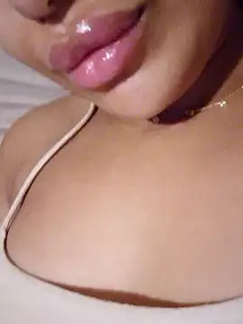 Sexlove1xo online show from June 17, 2:51 pm