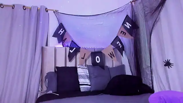 Anaroussew02 online show from October 30, 3:53 am