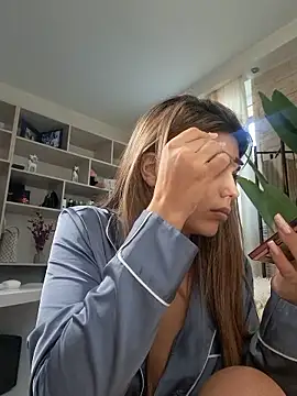 Bella Posh online show from January 9, 7:57 am