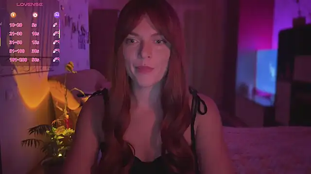 CherryRed Girl online show from June 25, 9:38 pm