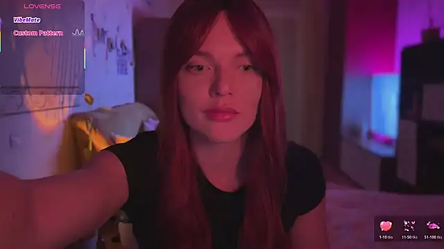 CherryRed Girl online show from June 14, 10:10 pm