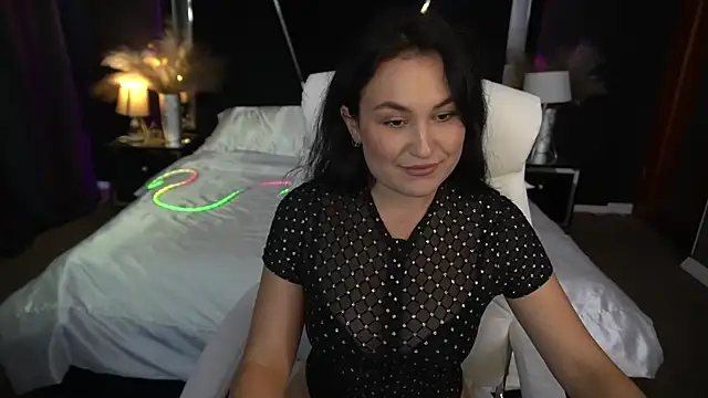 LilyFoxyy online show from November 4, 1:49 pm