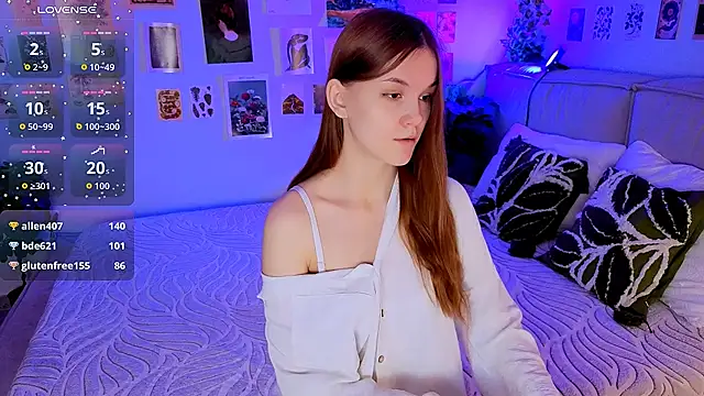 Amber Rogers online show from April 15, 6:25 am