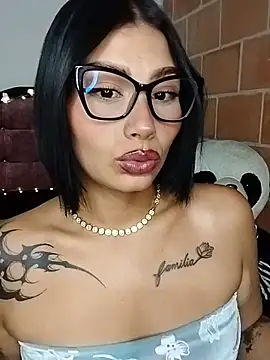 Kylie brazt online show from March 28, 2:22 am