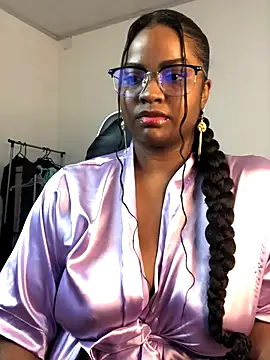 ValerieBlakee online show from September 11, 10:43 pm