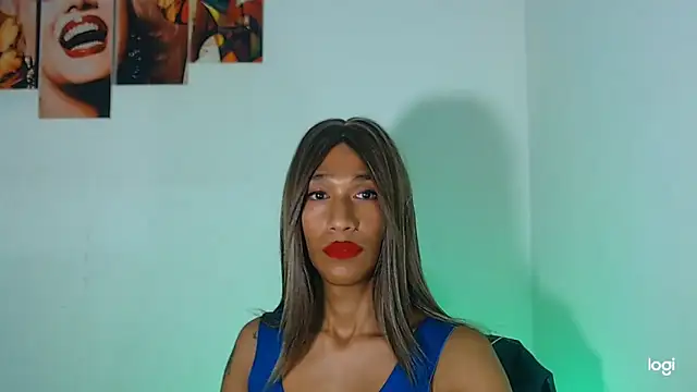 red veltet online show from October 26, 2:45 pm