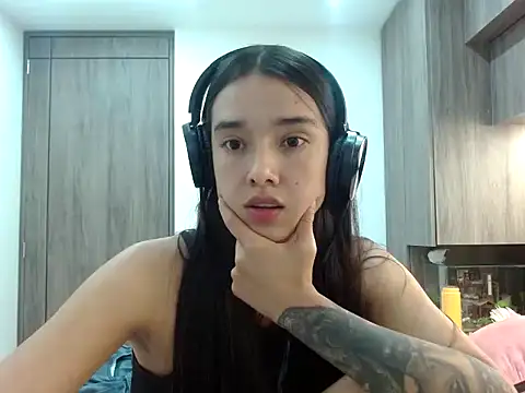  luna 777 online show from May 31, 2:17 am