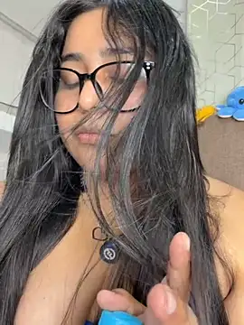 virginbrunette99 online show from June 5, 7:03 am