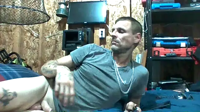 SillyRabbitz online show from September 23, 4:43 am