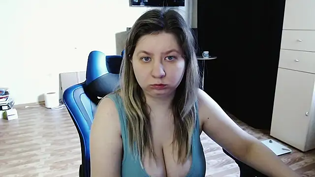 RichEmily online show from October 22, 5:23 am