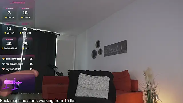 Jessi Q online show from June 6, 7:03 am