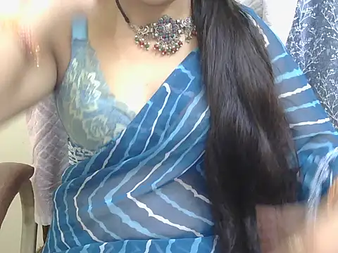 Snapshot of Lovely_Manvi chatting on October 6, 3:07 pm Lovely Manvi online show from October 6, 3:07 pm