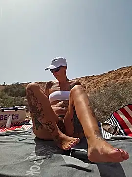 Emma Milf25 online show from March 14, 1:23 pm