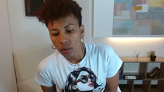 Snapshot of anahi_macys chatting on October 16, 12:41 pm anahi macys online show from October 16, 12:41 pm